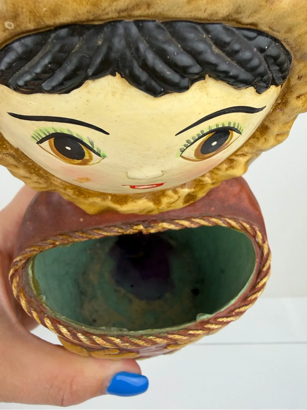 Vintage Papier-Mâché Folk Art Girl Planter Cachepot - Picture 7 of 9